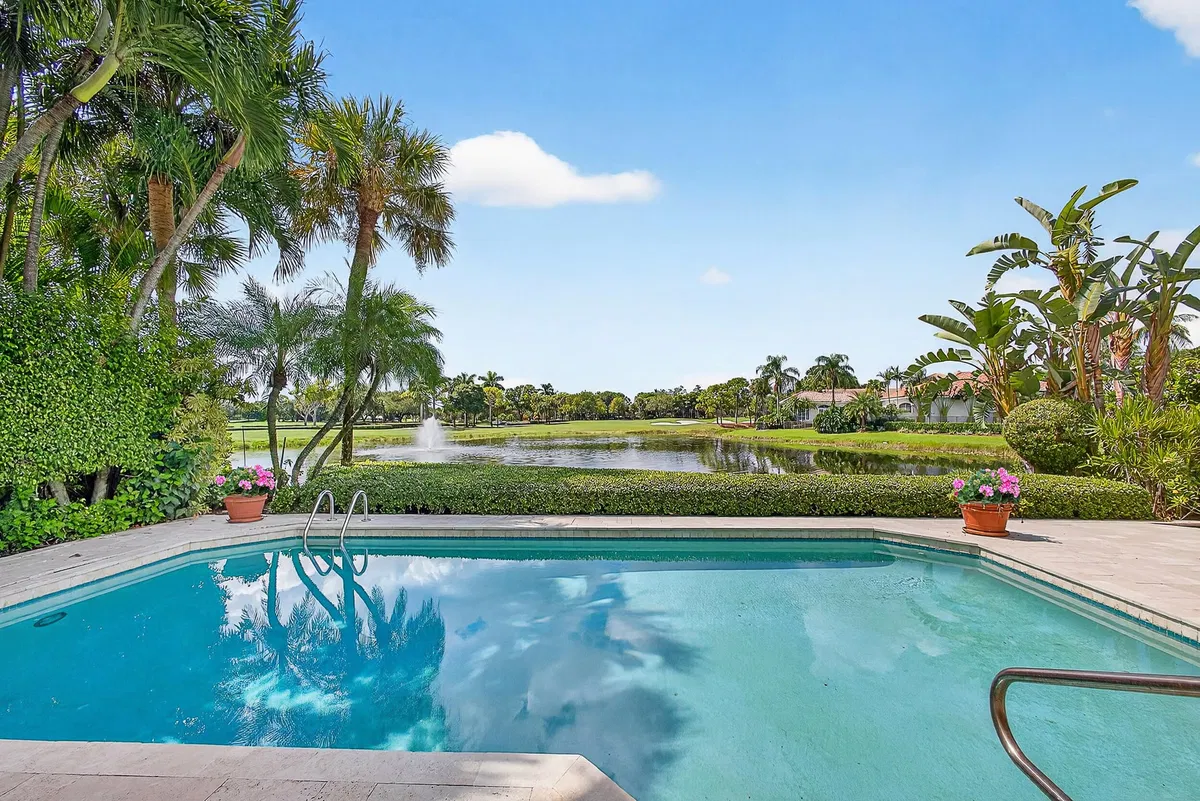 Admirals Cove Residence