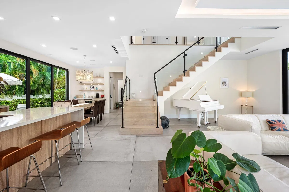 Palm Trail Delray Beach Residence photo 19