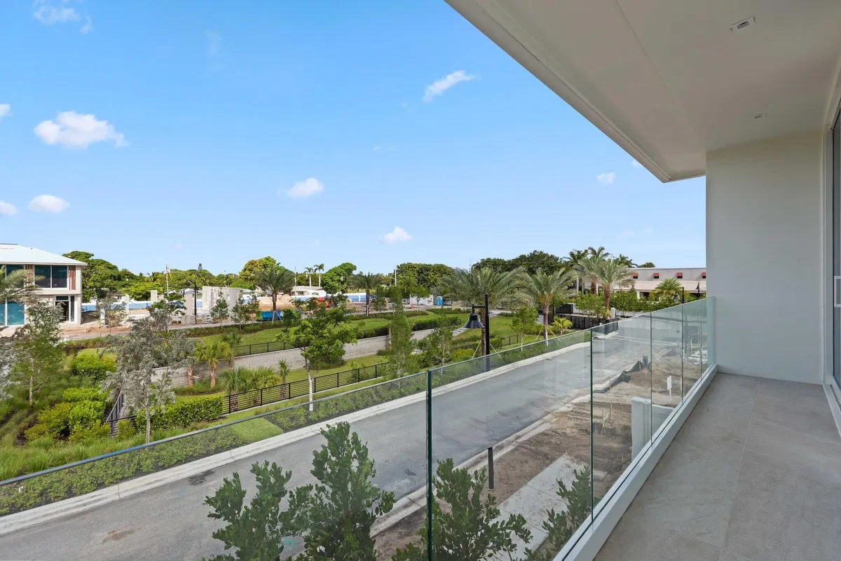 Downtown Delray Beach Residence photo 37