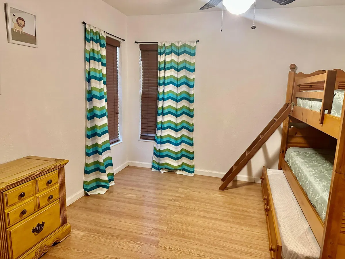 Residence photo 28