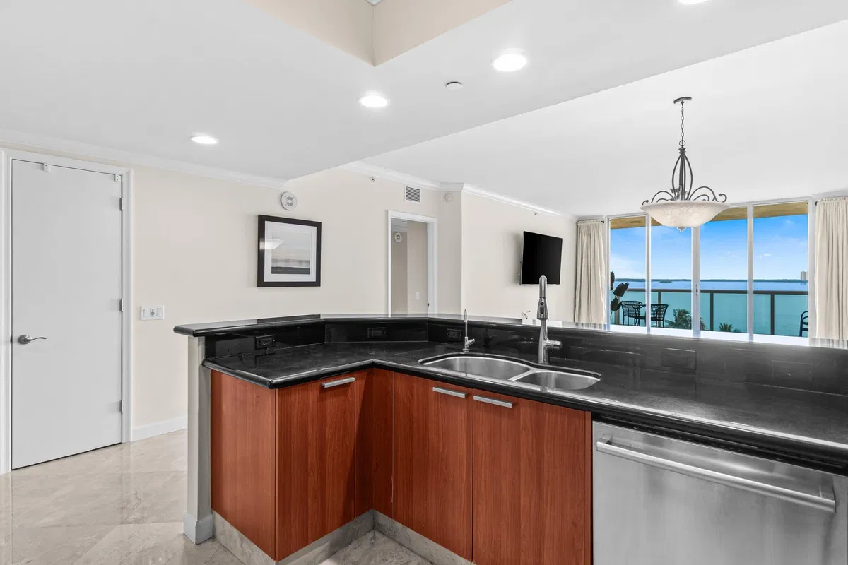 Marina Grande Riviera Beach Unit 703 photo 7