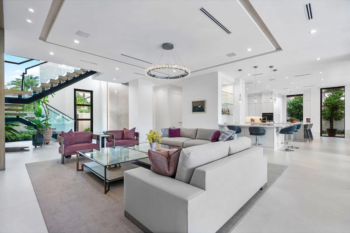 Residence photo 16