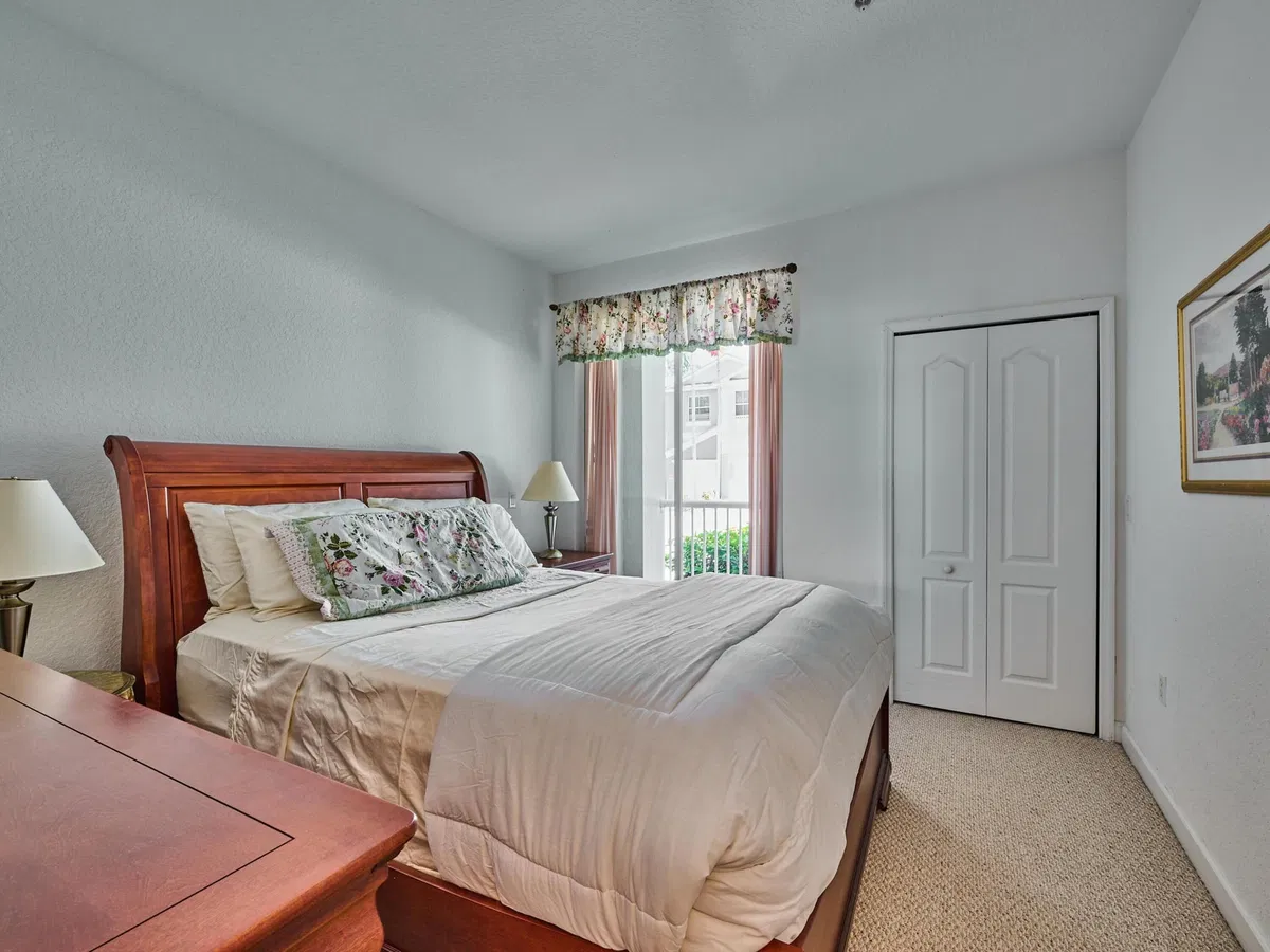  Residence photo 19