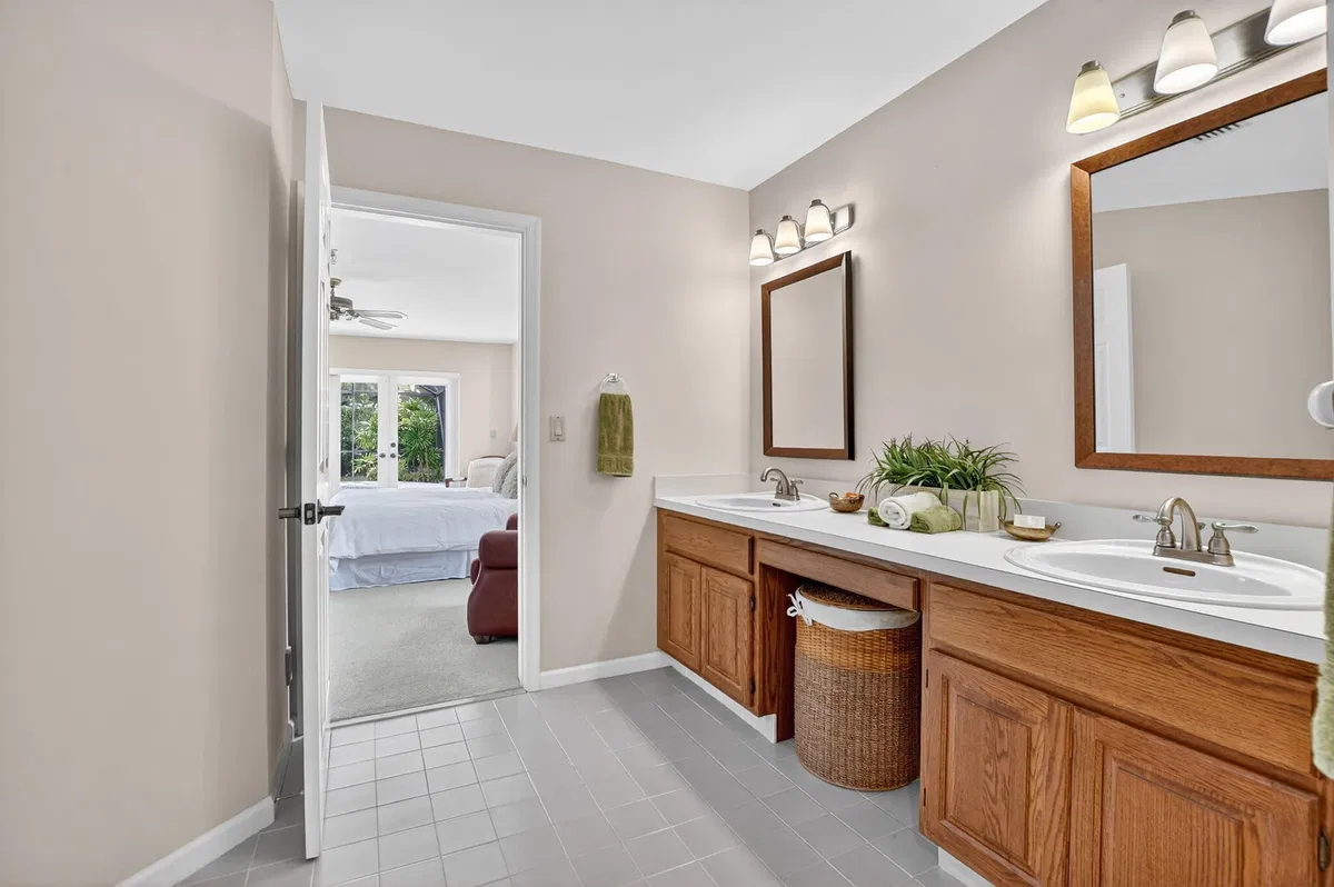 Colonnade Boca Raton Residence photo 28