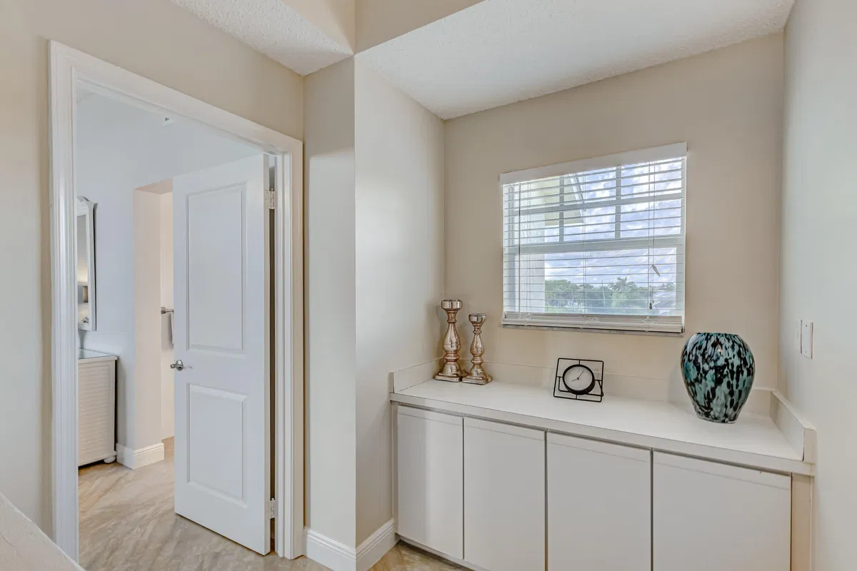  Residence photo 37
