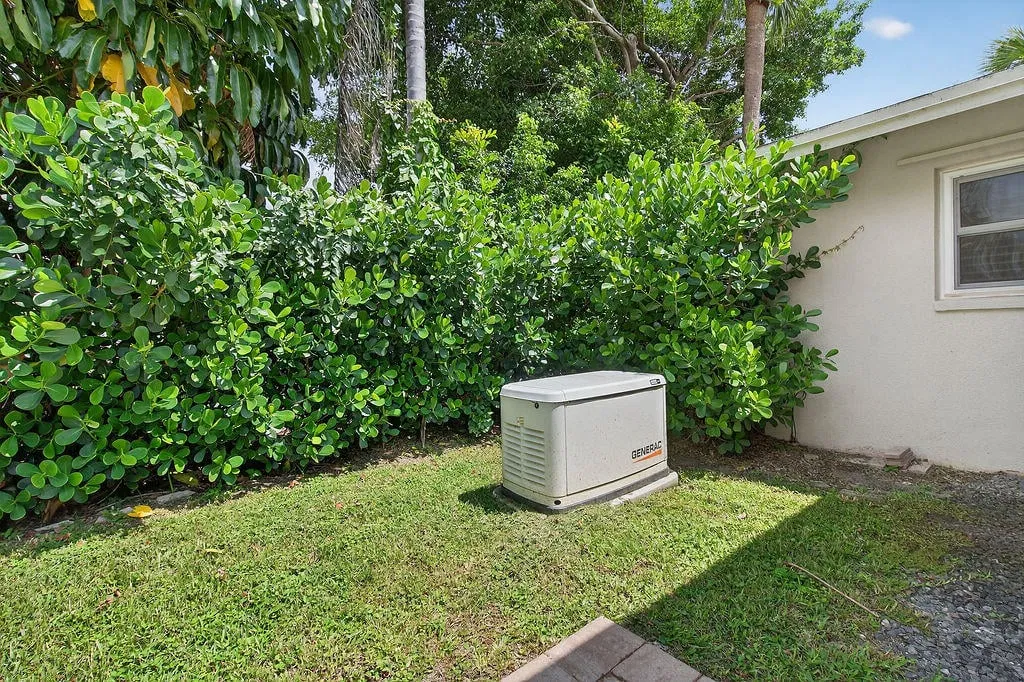Residence photo 37