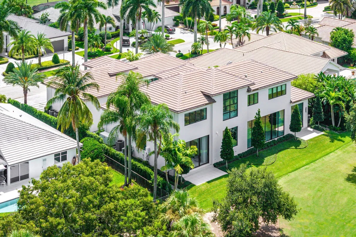 St. Andrews Country Club Residence photo 67