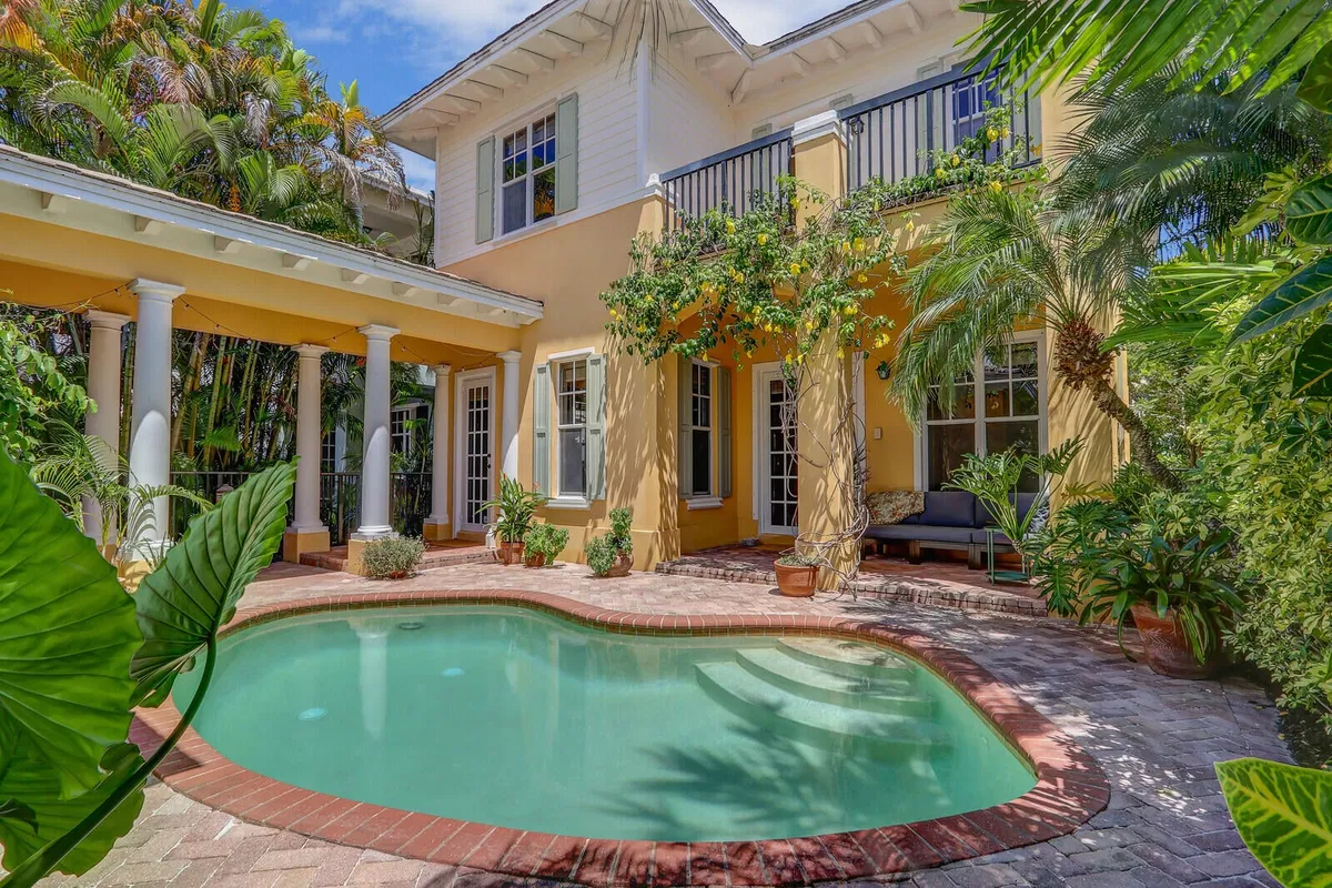 Botanica Residence