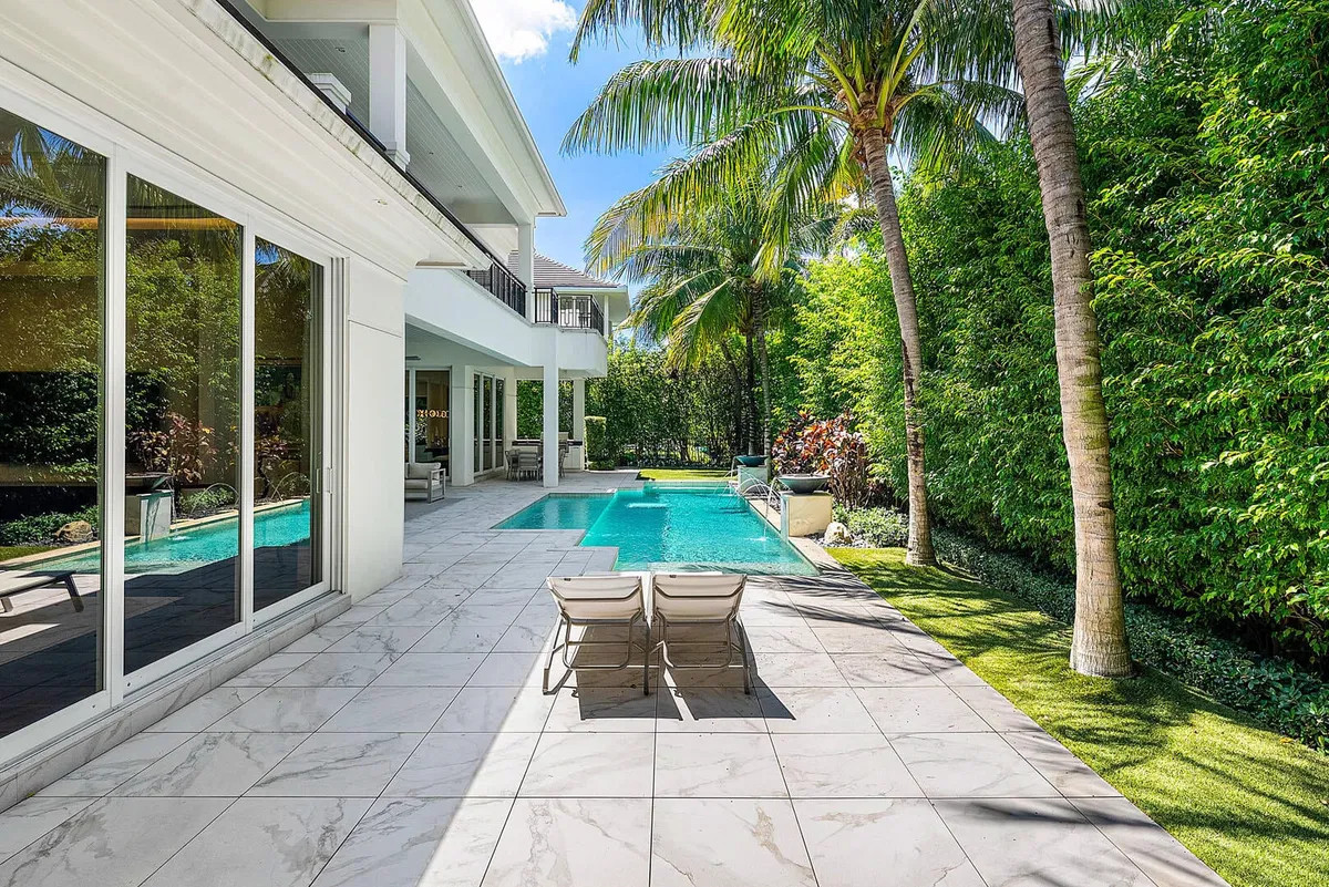 Royal Palm Yacht and Country Club Residence photo 28
