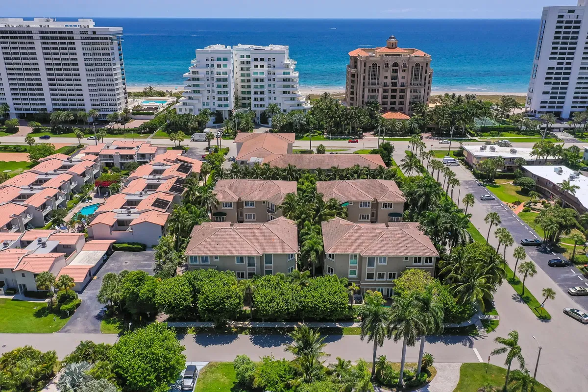 Saturnia Boca Raton Unit 8 photo 7