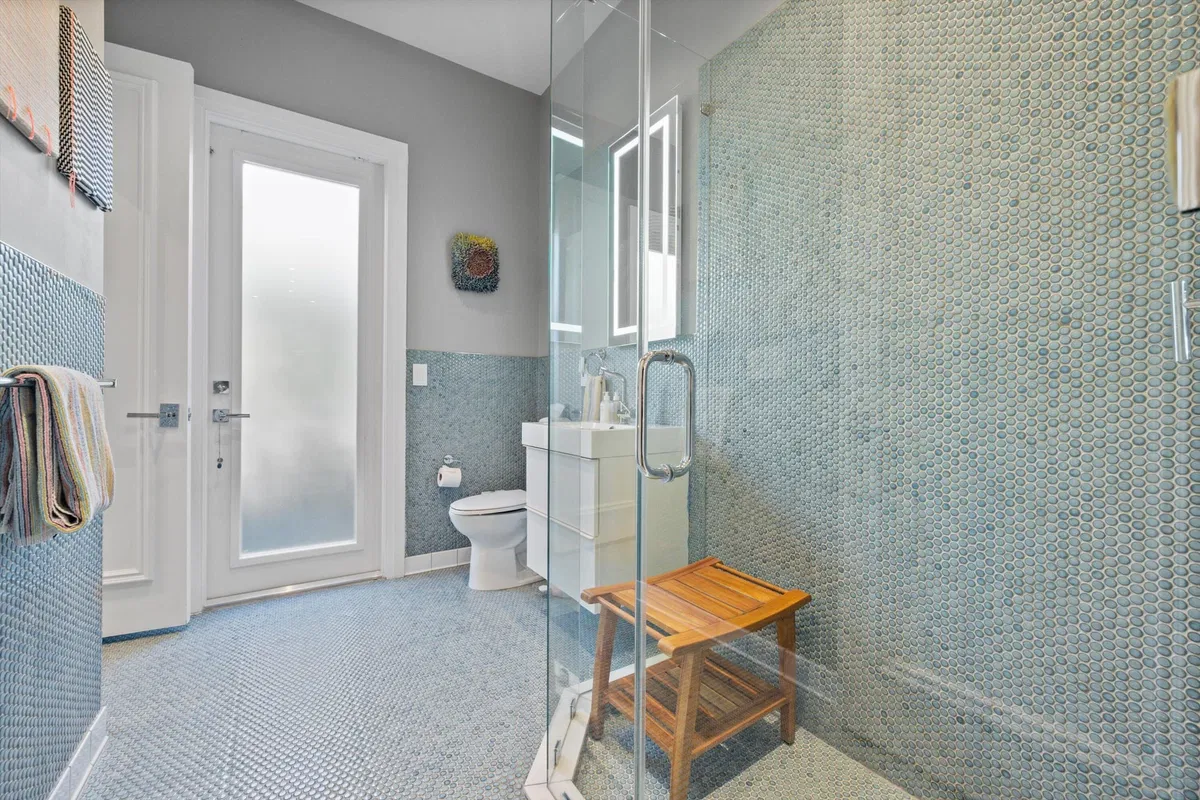 Shady Oaks Residence photo 19