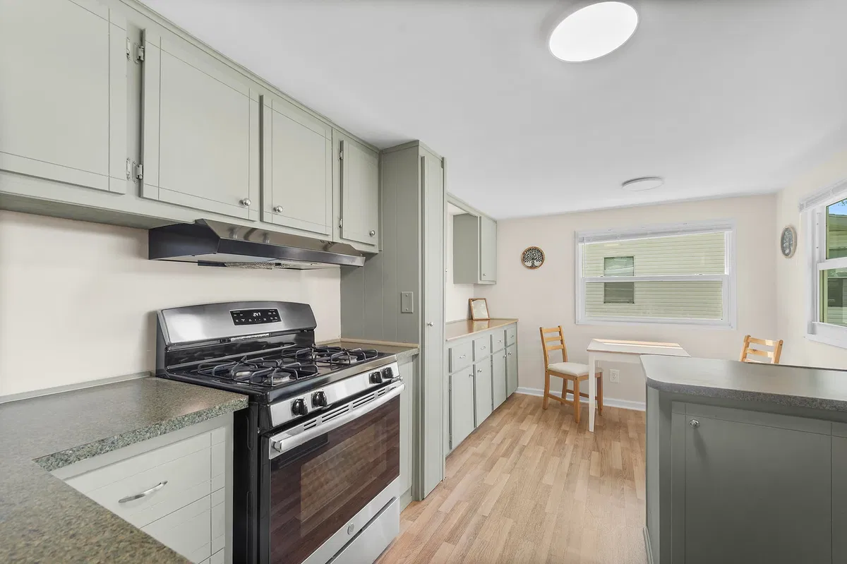  Residence photo 10