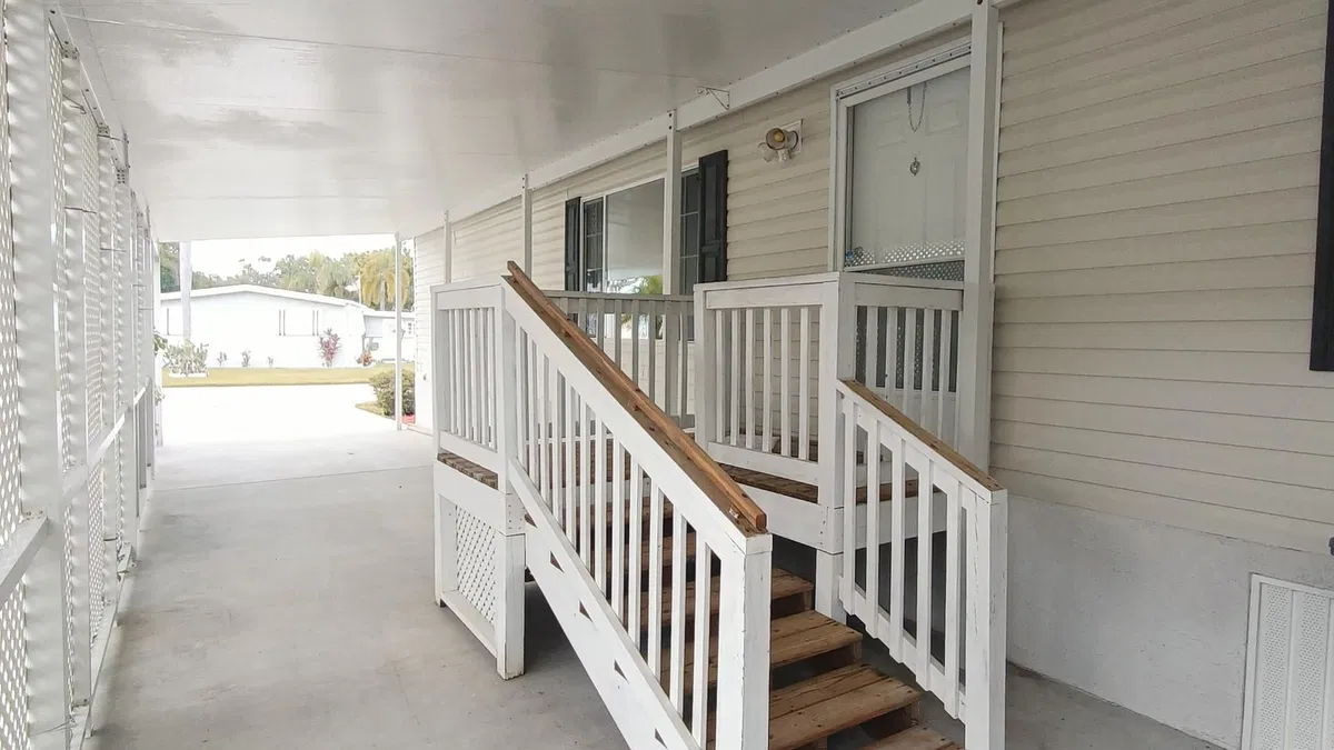 Residence photo 7