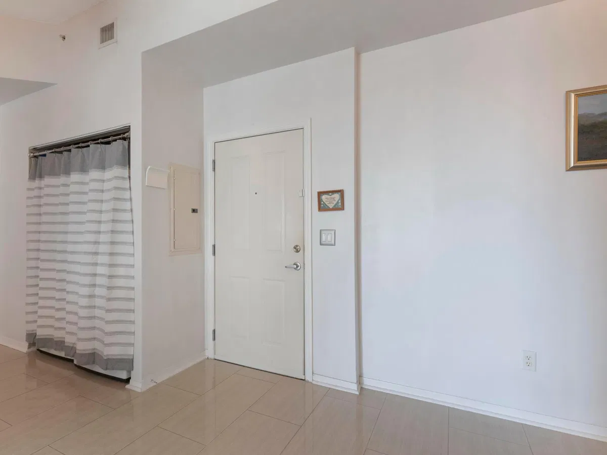 The Prado Unit 457 photo 40