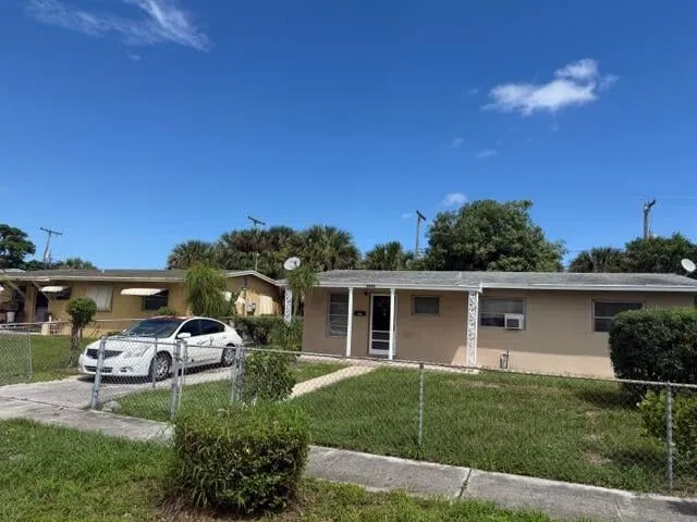 West Palm Beach Residence