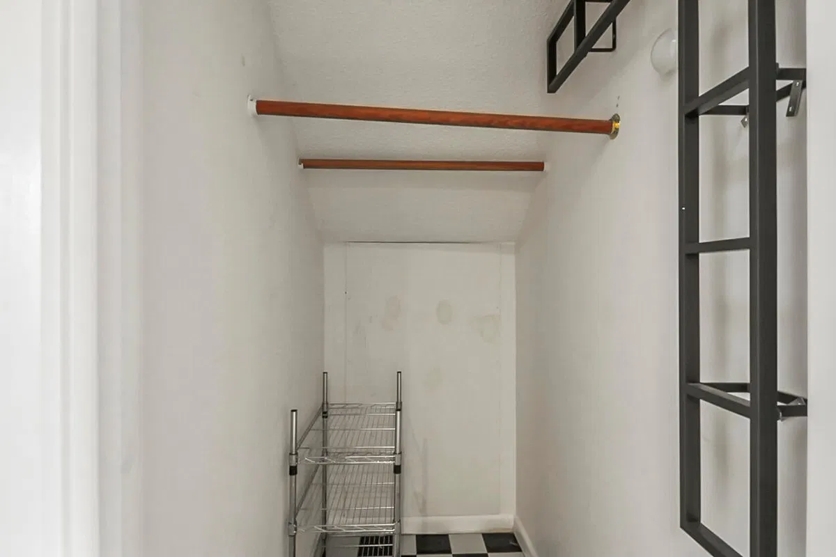 Residence photo 10