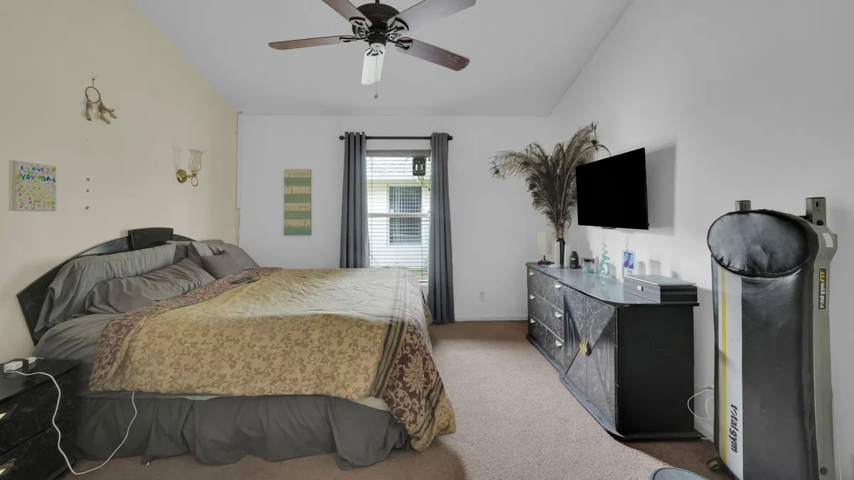  Residence photo 13