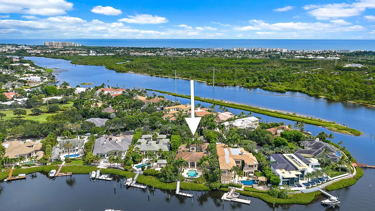 Admirals Cove Residence