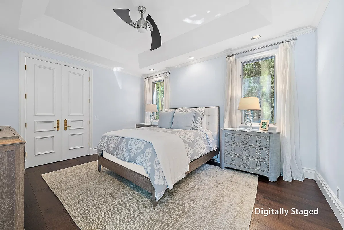 Admirals Cove Residence photo 25