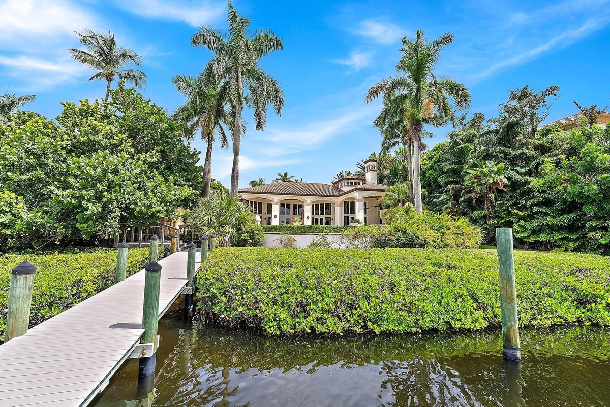 Admirals Cove Residence photo 34