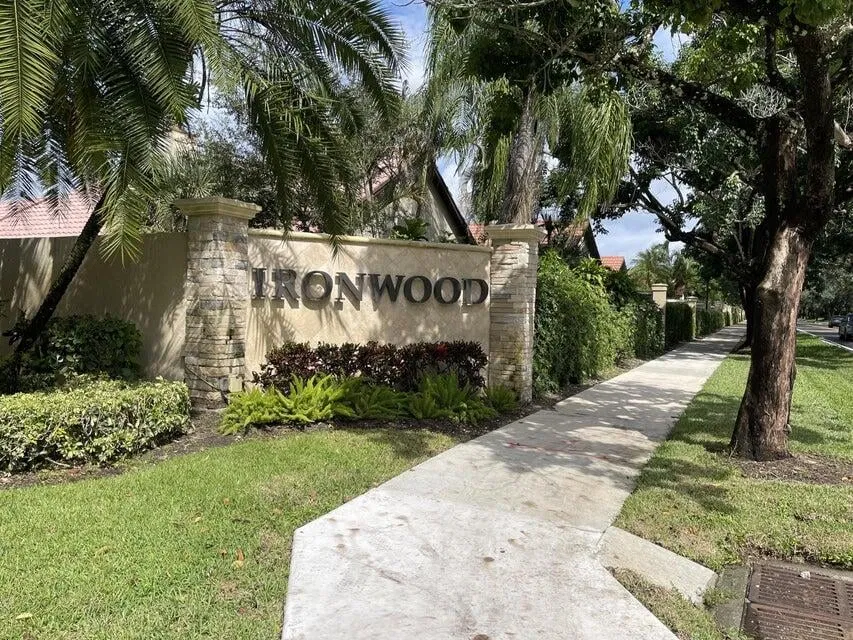 PGA National Palm Beach Gardens Unit 36