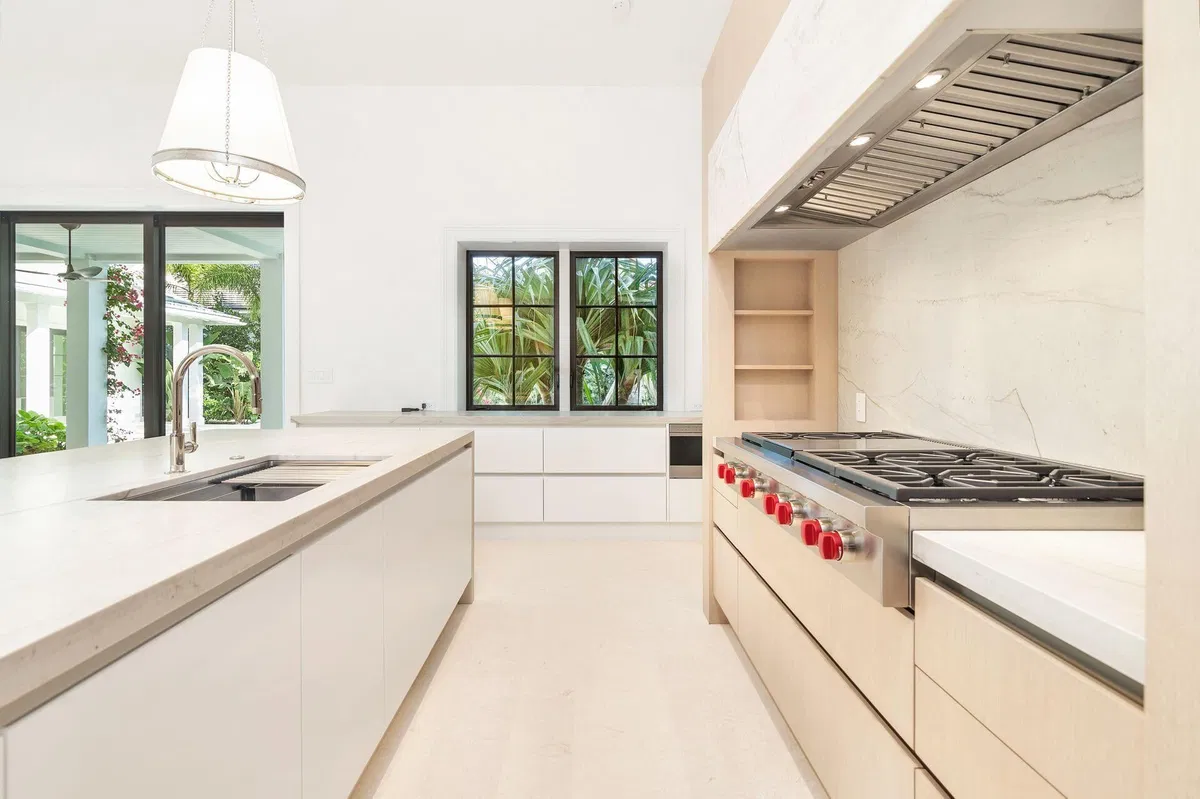 SoSo West Palm Beach Residence photo 31