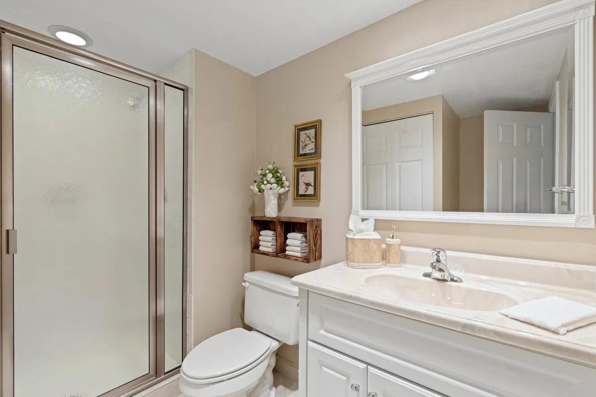 Boca Lago Country Club Homes Unit 32b photo 16