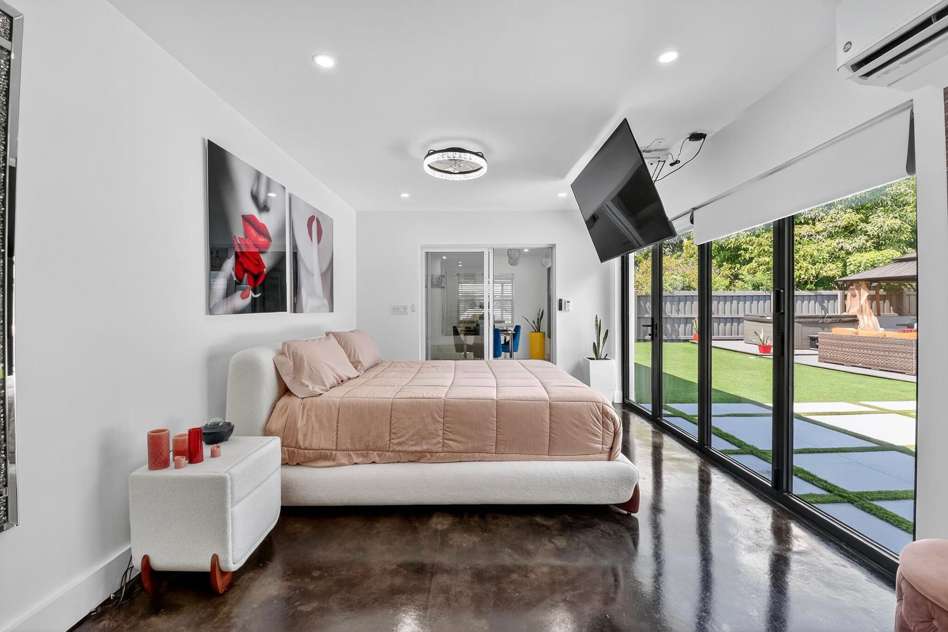 Residence photo 25