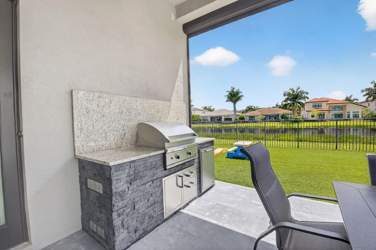Boca Bridges Residence photo 61