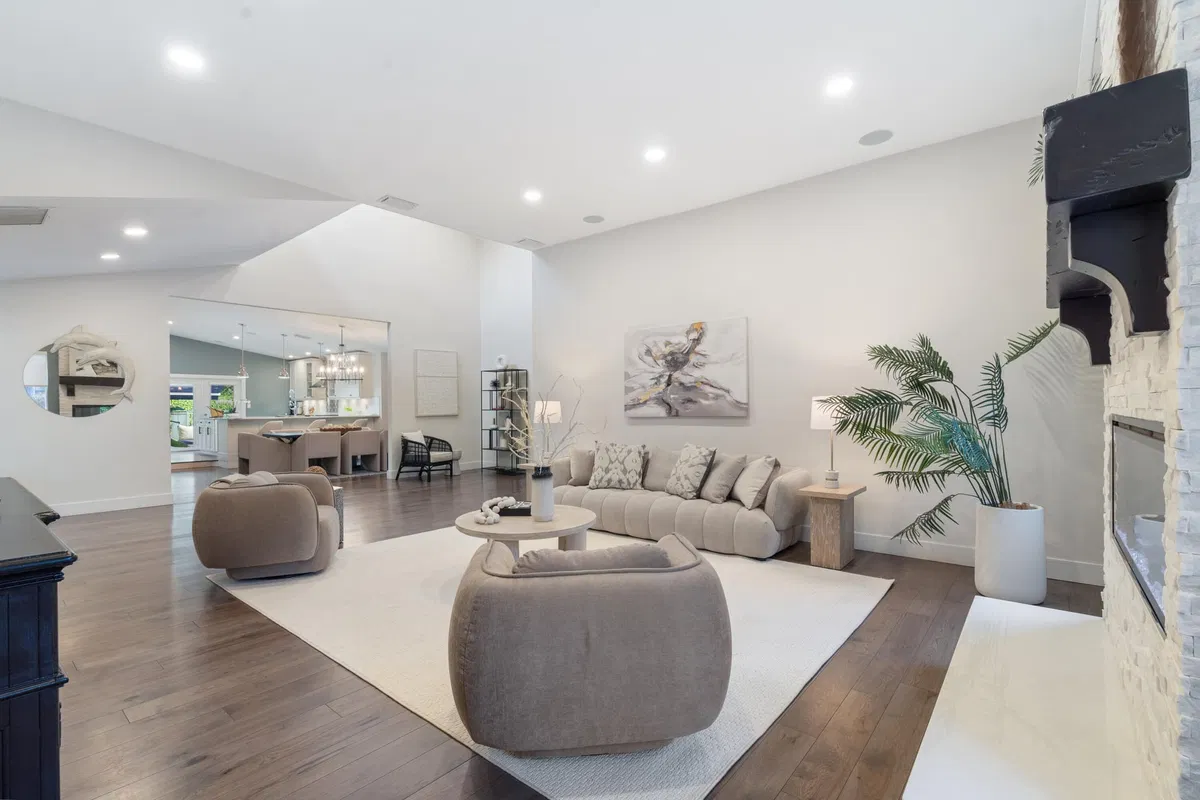 New Floresta Boca Raton Residence