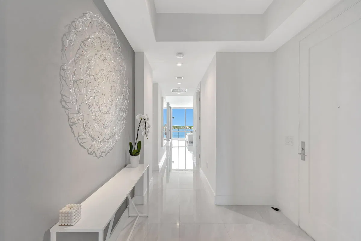 Water Club North Palm Beach Unit 701 photo 4