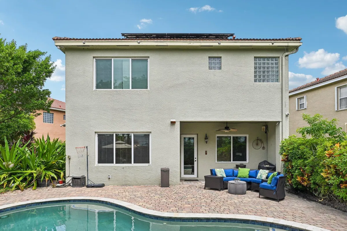 Residence photo 55