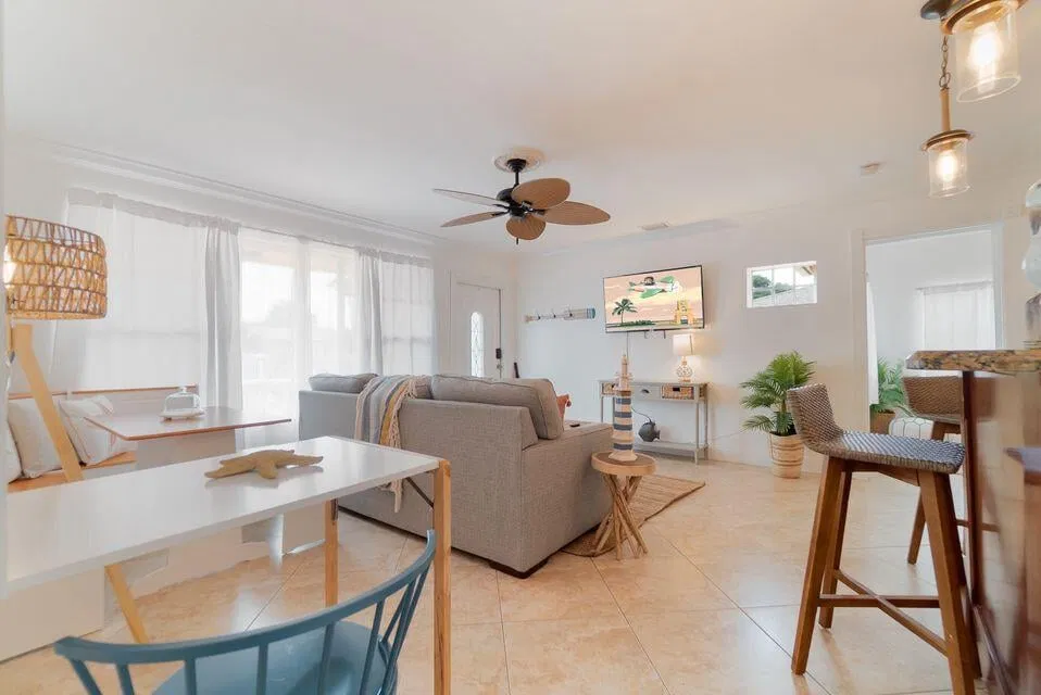West Palm Beach Residence photo 13