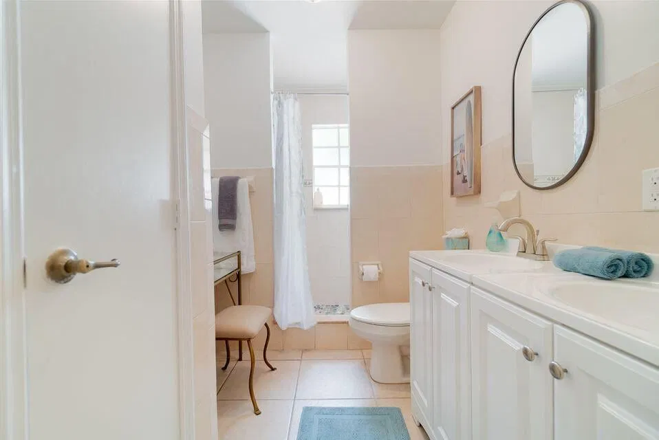 West Palm Beach Residence photo 16