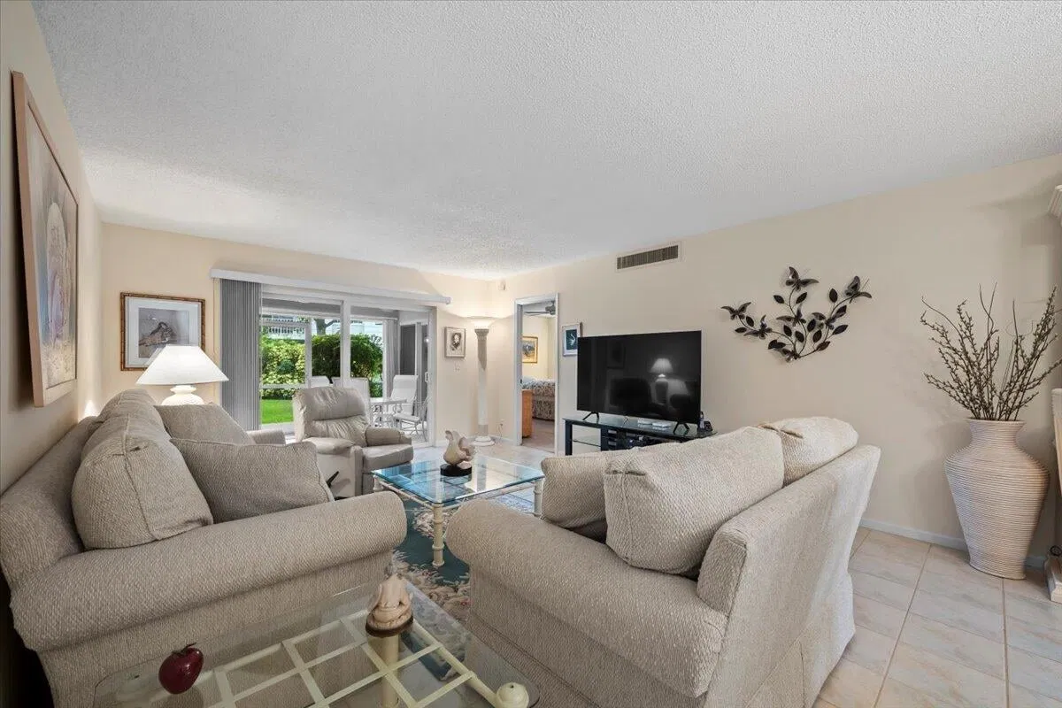 Singer Island Unit 137 photo 10