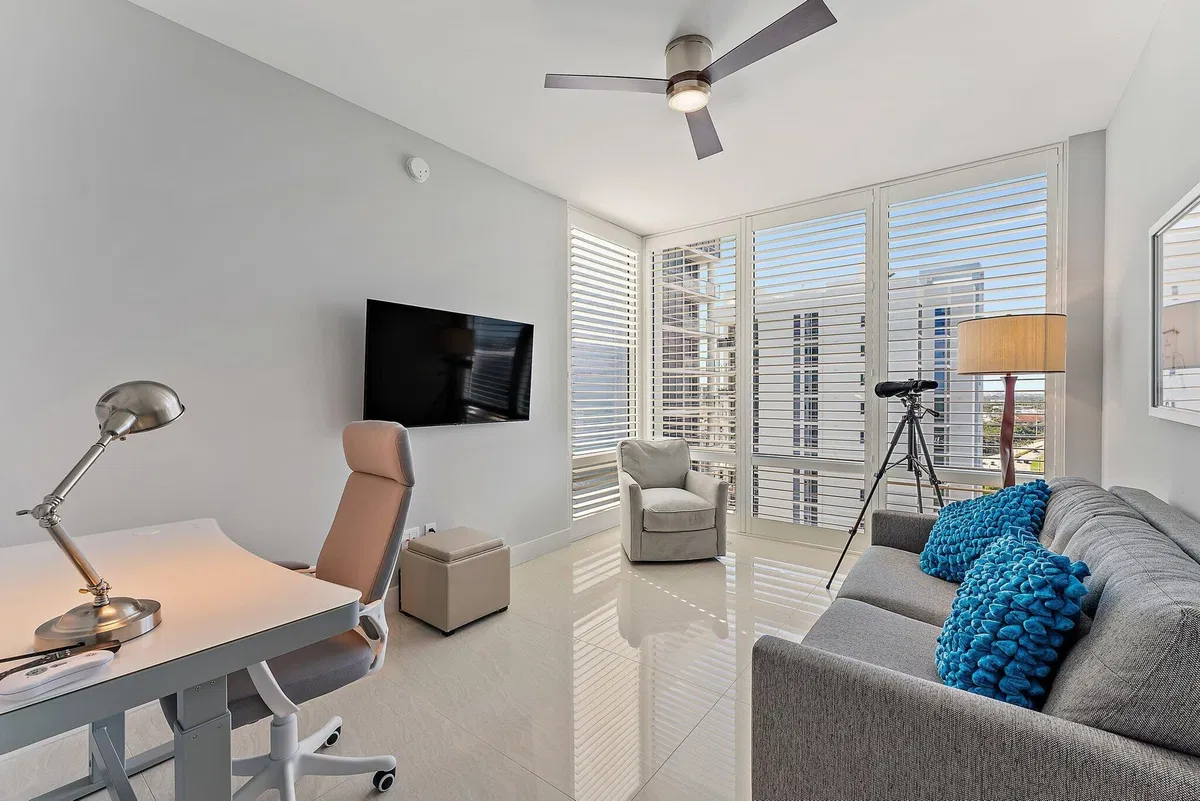 Water Club North Palm Beach Unit 1704 photo 25