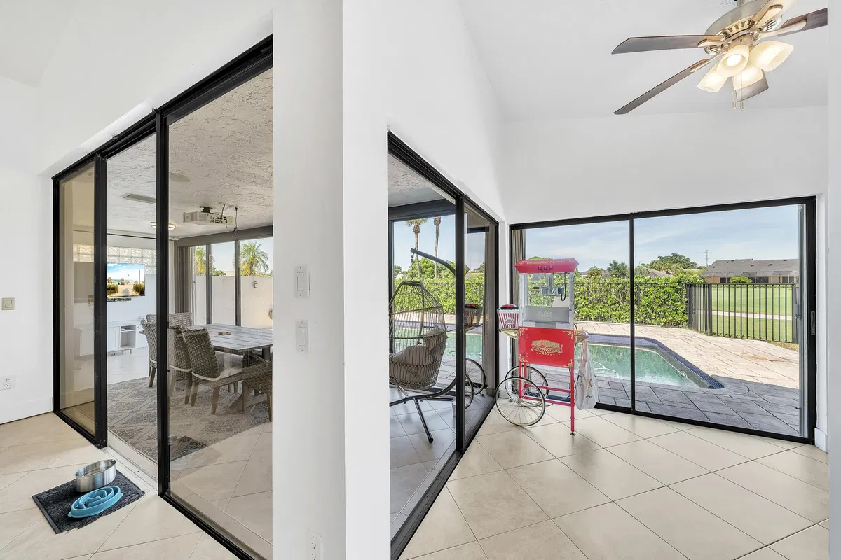 Residence photo 10