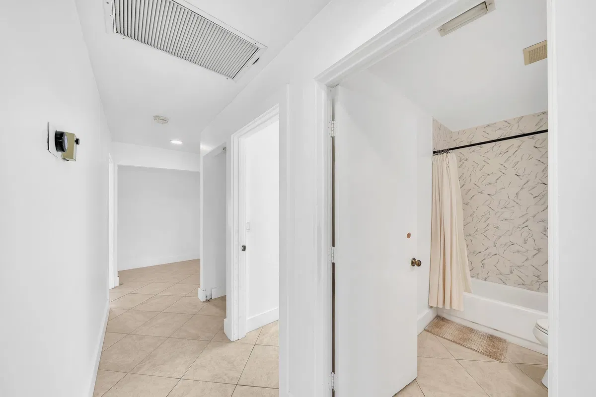 Residence photo 40