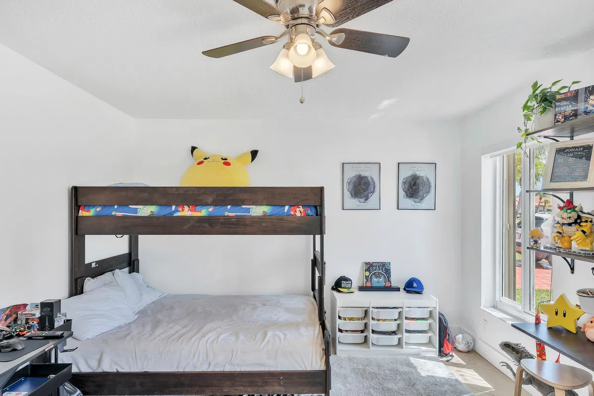 Residence photo 46