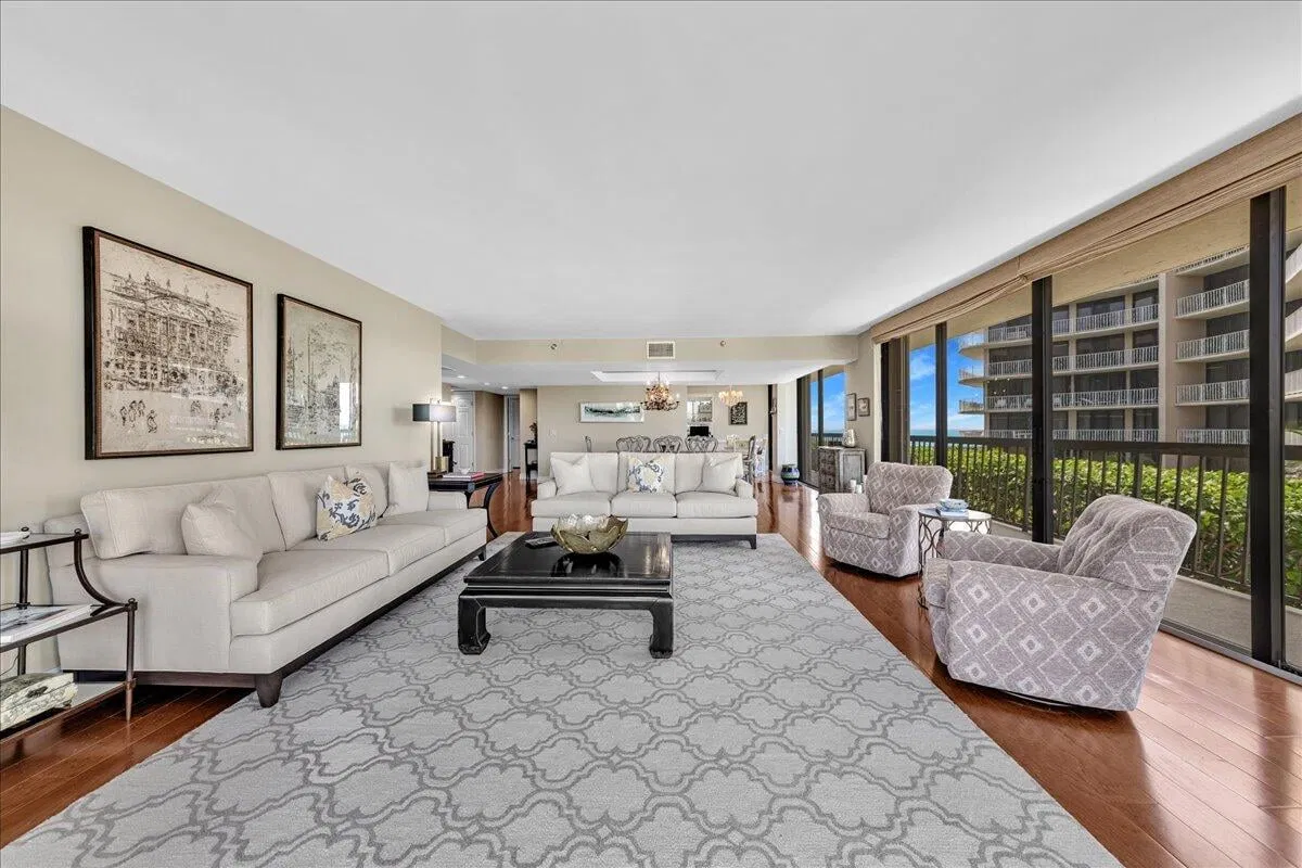 Emeraude Palm Beach Unit 201 photo 13