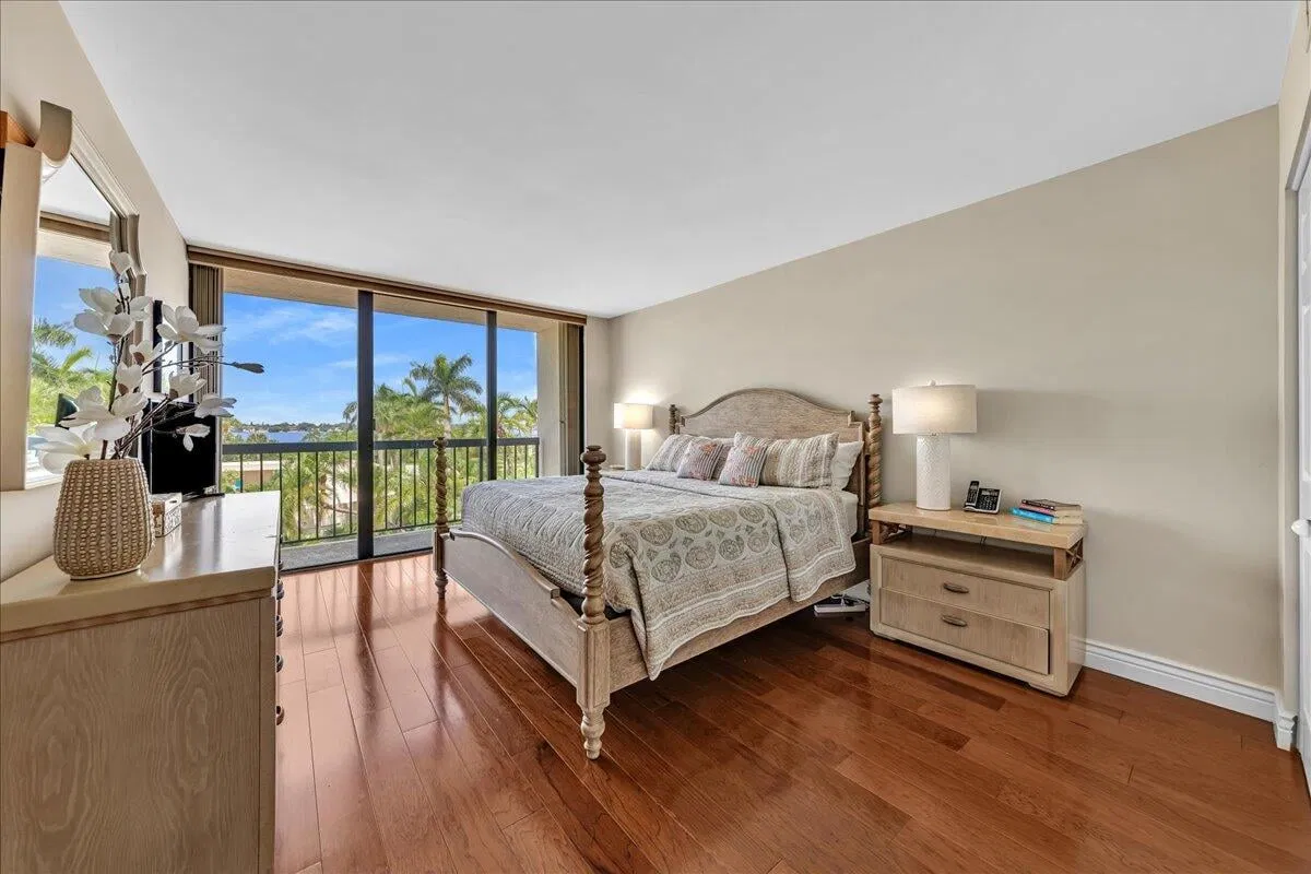 Emeraude Palm Beach Unit 201 photo 43