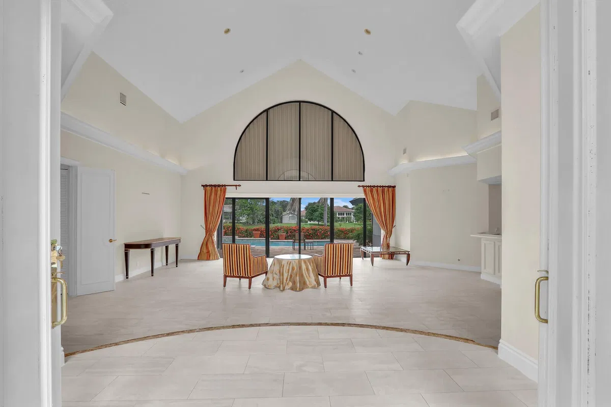 Frenchman's Creek Residence photo 7