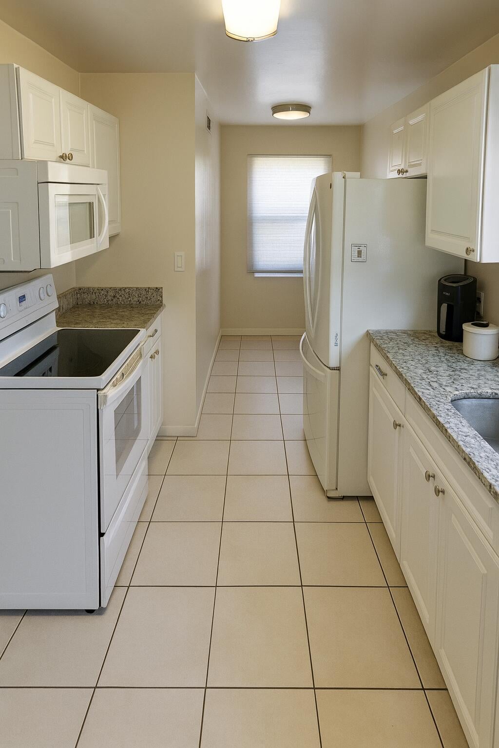 Unit 101 photo 10