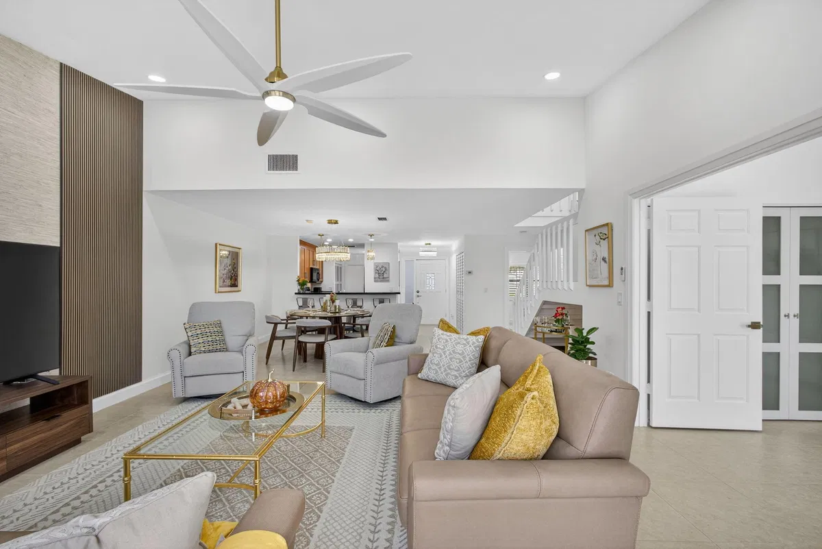 PGA National Palm Beach Gardens Residence photo 28