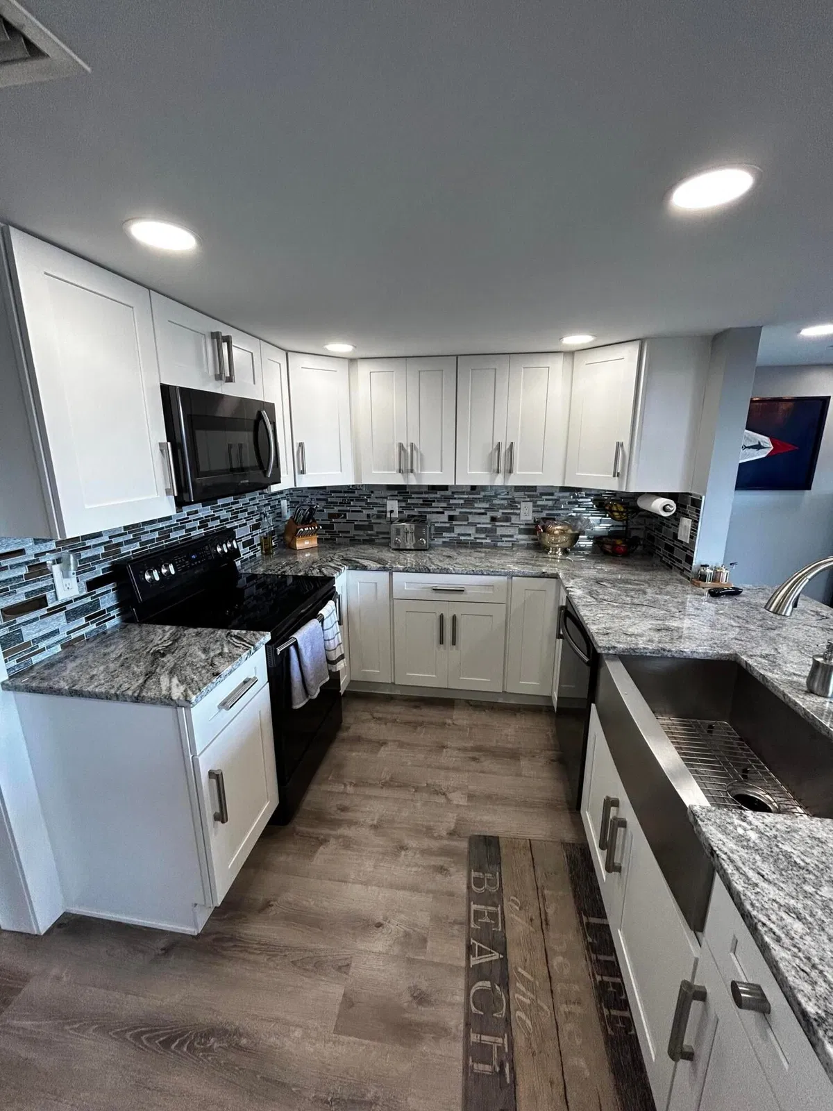 Unit 338 photo 13
