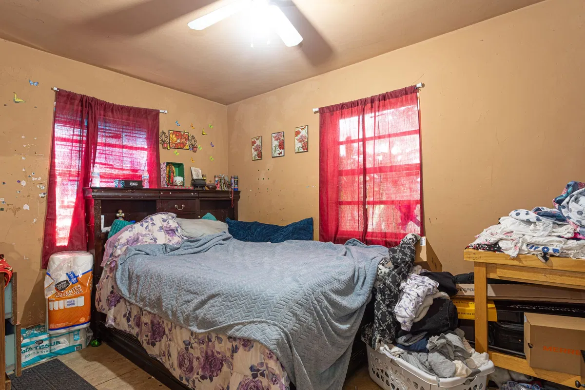 Residence photo 22