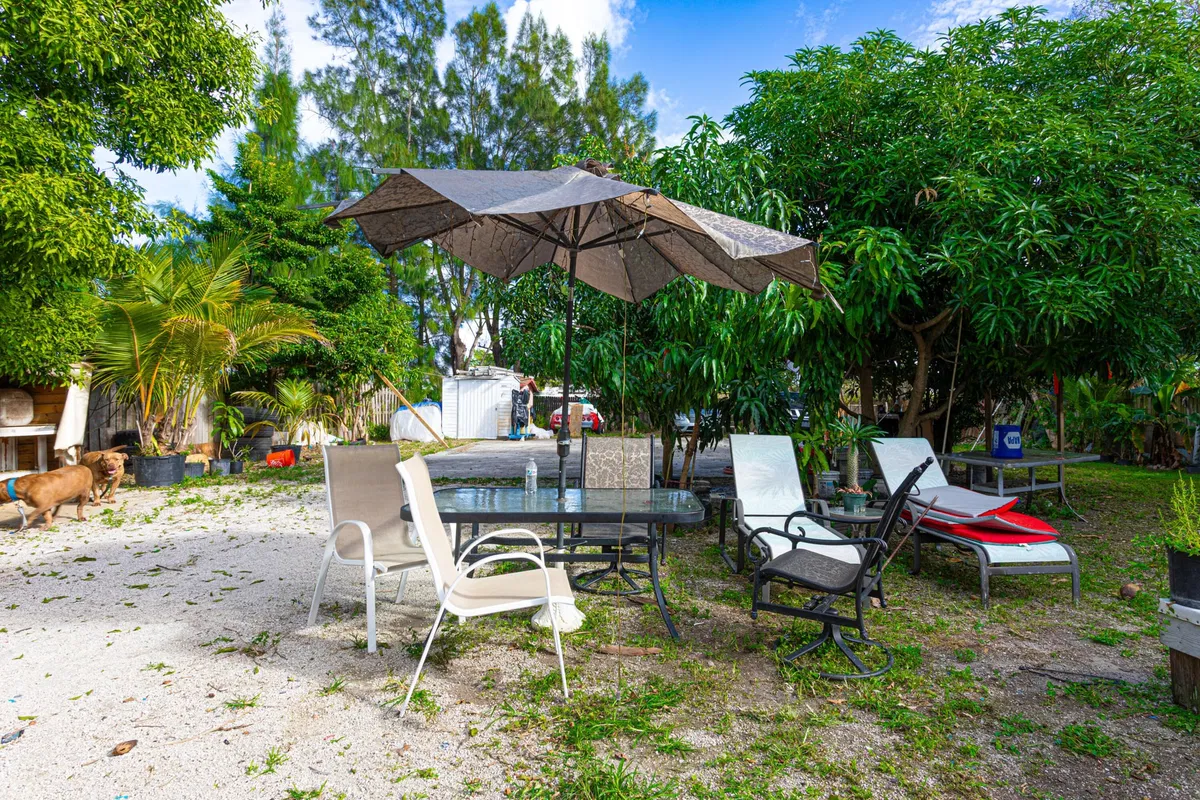 Residence photo 28