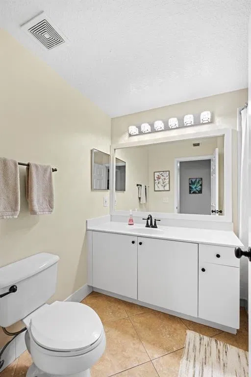  Unit 22 photo 13