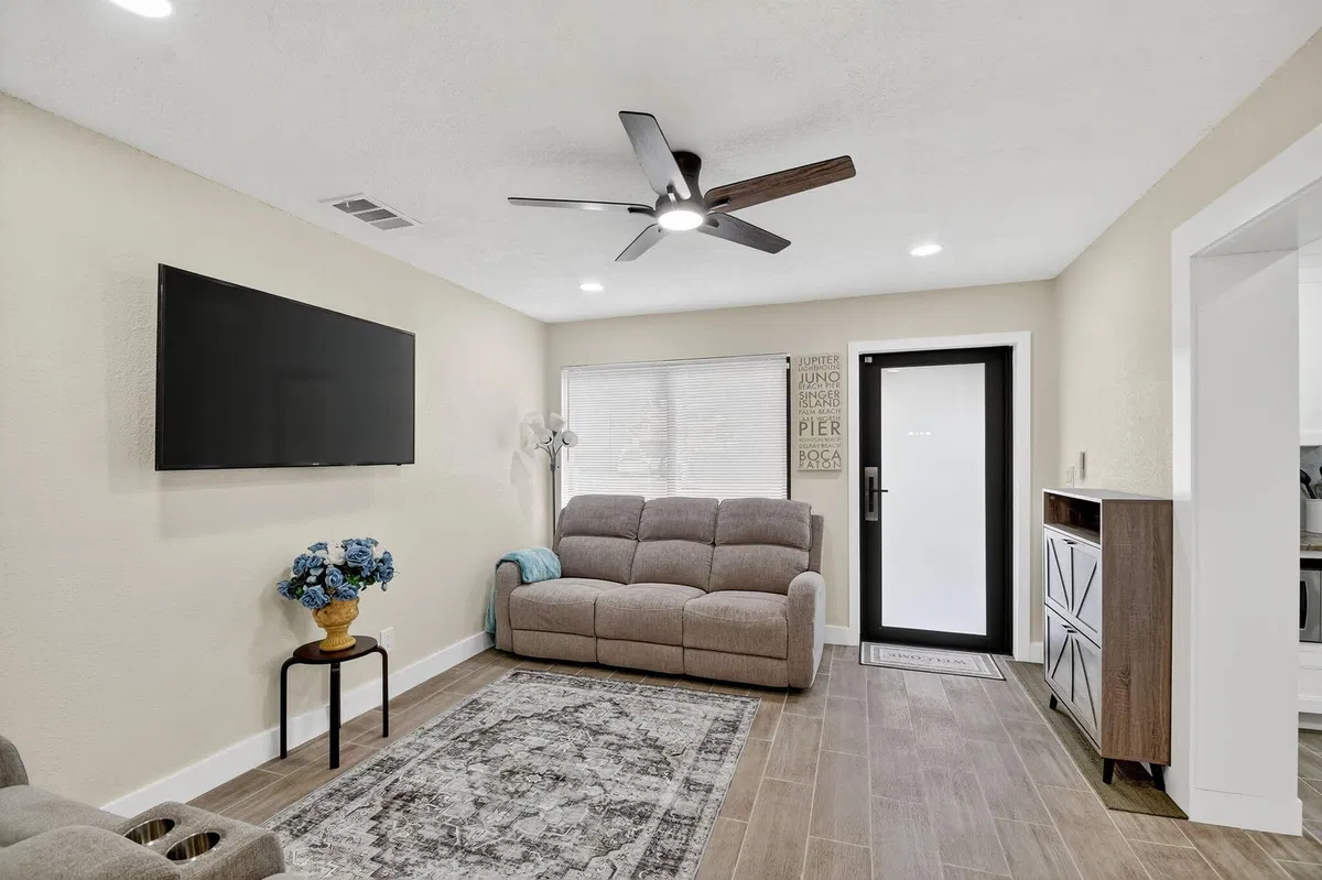 West Palm Beach Residence photo 7
