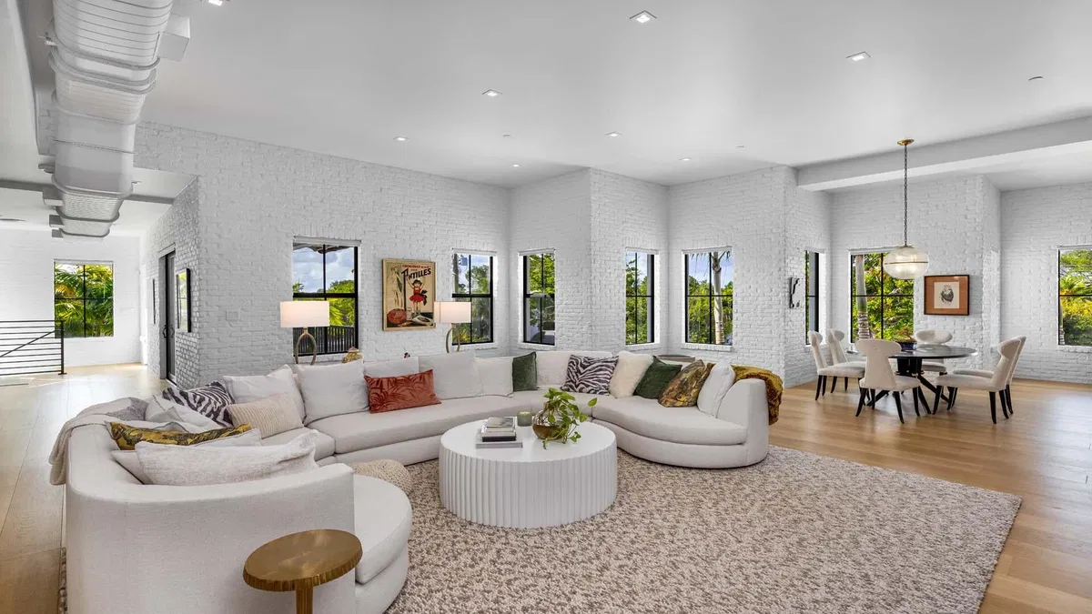 Residence photo 10
